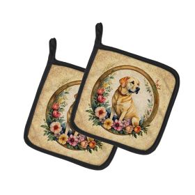 Yellow Labrador Retriever and Flowers Pair of Pot Holders Kitchen Heat Resistant Pot Holders Sets Oven Hot Pads for Cooking Baking BBQ, 7 1/2 x 7